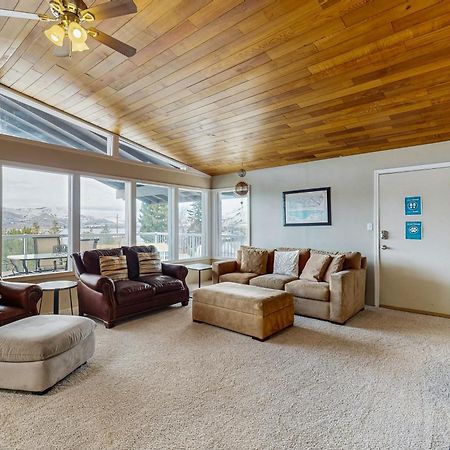 Royal View On Lakeshore Chelan Exterior photo