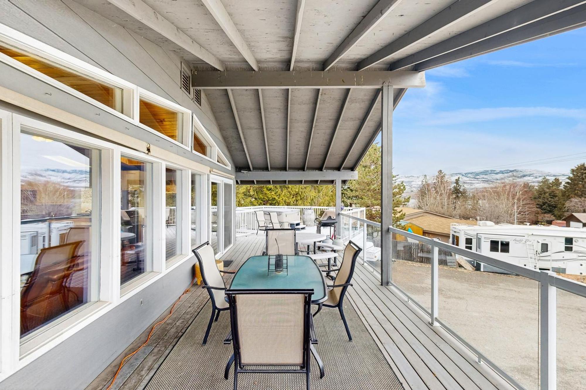 Royal View On Lakeshore Chelan Exterior photo